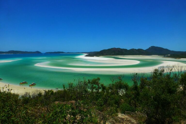 Whitsundays: Whitehaven Beach a Heart Reef